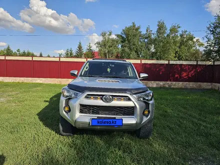 Toyota 4Runner 2020 года за 26 000 000 тг. в Караганда – фото 2