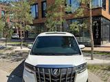 Toyota Alphard 2019 года за 36 500 000 тг. в Алматы