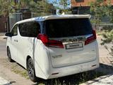 Toyota Alphard 2019 года за 36 500 000 тг. в Алматы – фото 3