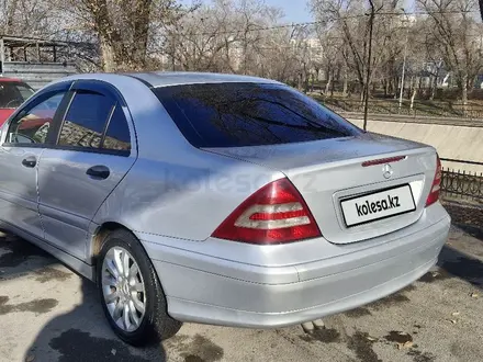 Mercedes-Benz C 180 2006 года за 3 800 000 тг. в Тараз – фото 6