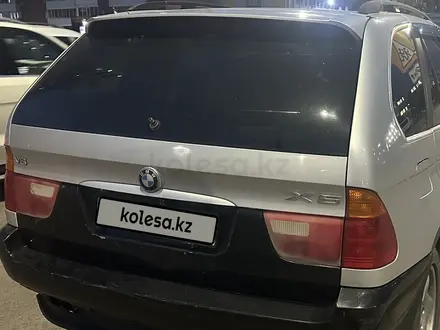 BMW X5 2001 года за 5 000 000 тг. в Караганда – фото 2