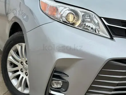 Toyota Sienna 2015 года за 10 500 000 тг. в Актау – фото 6