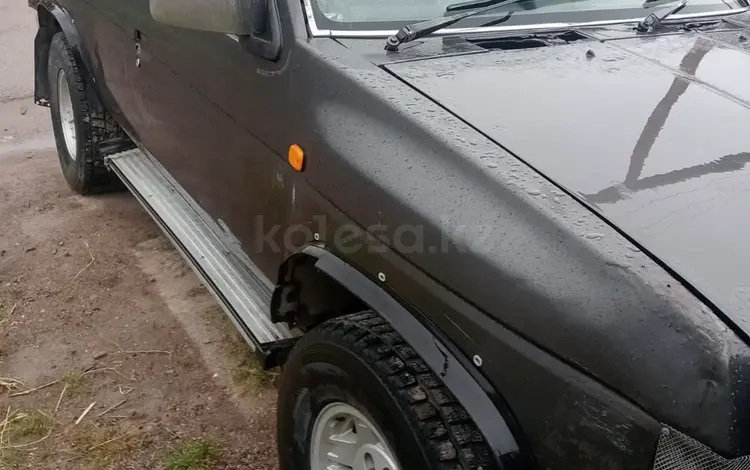 Nissan Terrano 1993 годаүшін1 600 000 тг. в Тараз