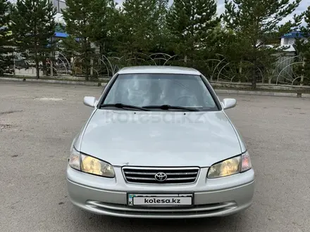 Toyota Camry 2000 года за 3 500 000 тг. в Кокшетау