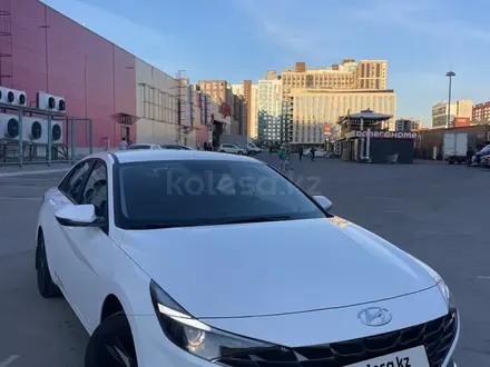 Hyundai Elantra 2022 года за 10 600 000 тг. в Астана – фото 5