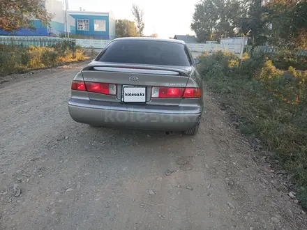 Toyota Camry 2001 года за 3 500 000 тг. в Аксуат – фото 6