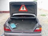 Mercedes-Benz E 220 1992 годаfor1 650 000 тг. в Тараз – фото 5