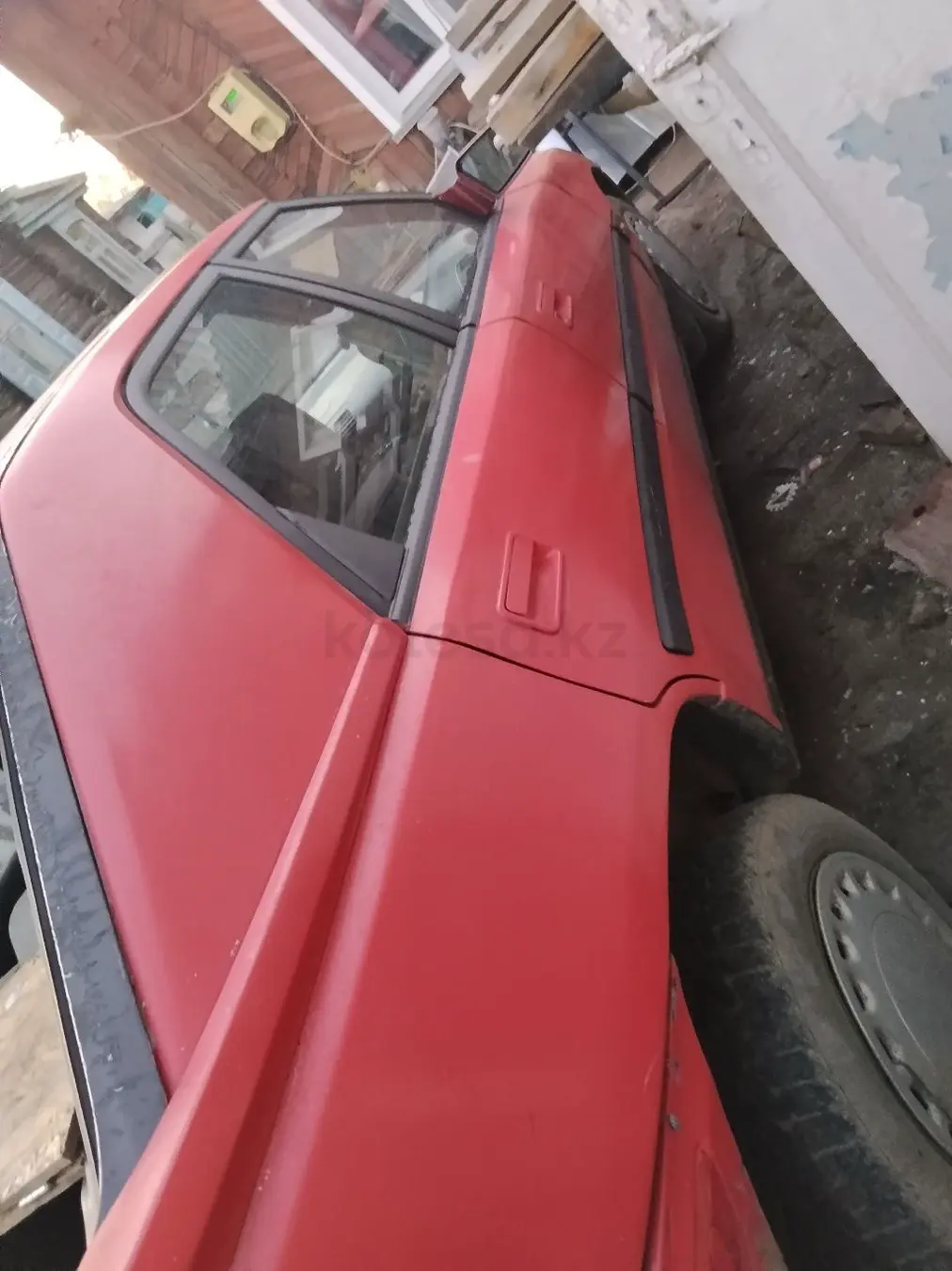 Mazda 323, 1991