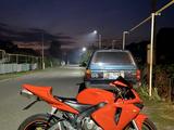 Honda  CBR 600RR 2003 года за 2 500 000 тг. в Талдыкорган – фото 3