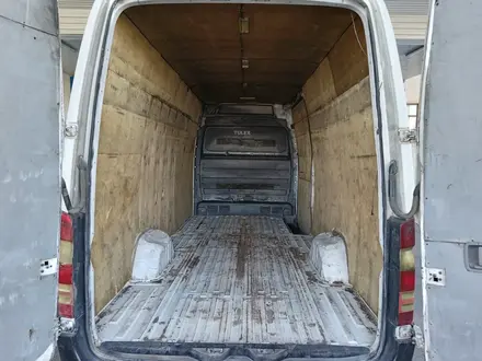 Mercedes-Benz Sprinter 2010 года за 8 523 000 тг. в Шымкент – фото 12
