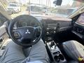 Mitsubishi Pajero 2013 годаfor11 000 000 тг. в Актау – фото 2