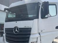 Mercedes-Benz  Actros 2023 года за 40 000 000 тг. в Алматы