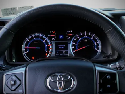 Toyota 4Runner 2019 года за 20 000 000 тг. в Актау – фото 31