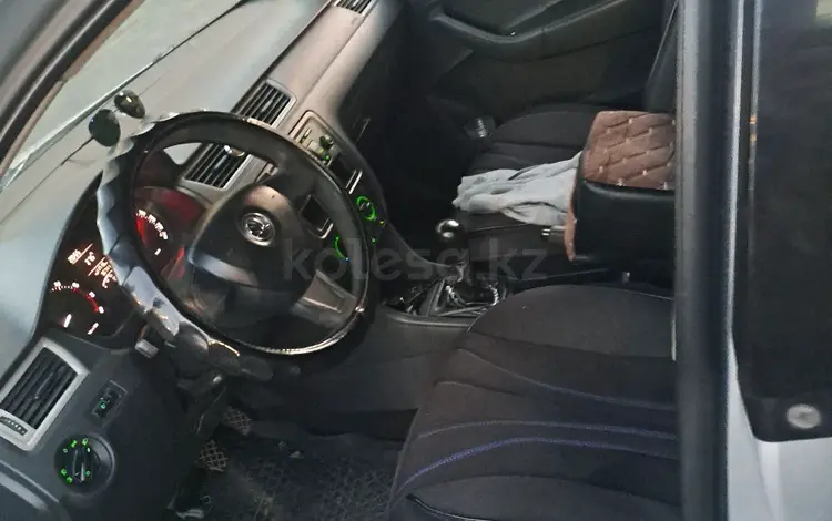 Skoda Rapid 2013 года за 3 200 000 тг. в Астана
