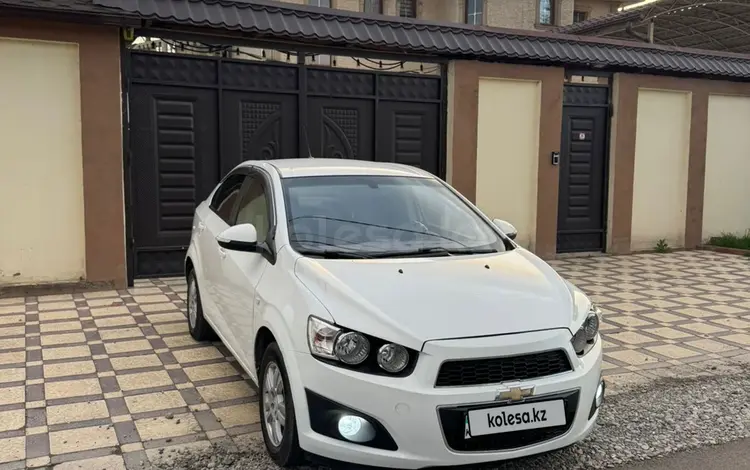 Chevrolet Aveo 2015 года за 3 300 000 тг. в Алматы