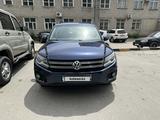 Volkswagen Tiguan 2015 года за 8 200 000 тг. в Семей