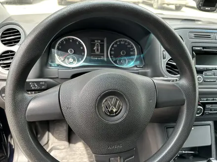 Volkswagen Tiguan 2015 годаүшін8 200 000 тг. в Семей – фото 6