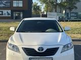 Toyota Camry 2007 года за 6 000 000 тг. в Павлодар – фото 2