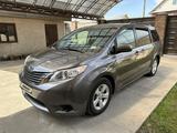 Toyota Sienna 2017 года за 14 300 000 тг. в Алматы – фото 3