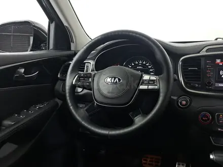 Kia Sorento 2018 года за 9 990 000 тг. в Астана – фото 17