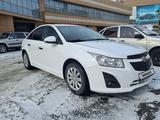 Chevrolet Cruze 2014 годаүшін3 830 000 тг. в Семей – фото 2