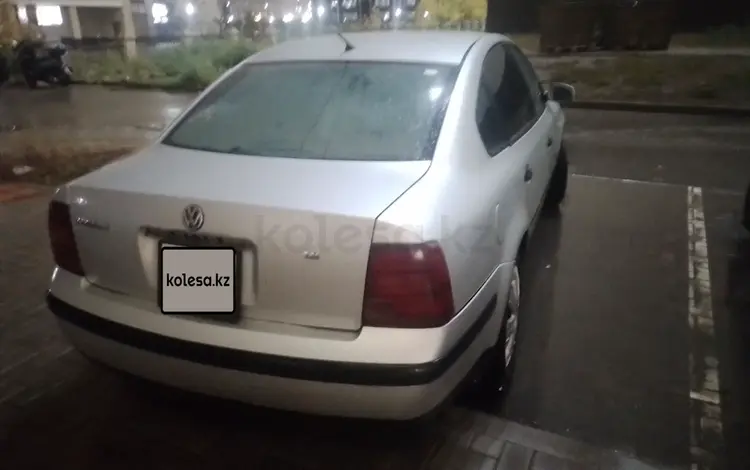 Volkswagen Passat 2000 года за 1 700 000 тг. в Астана