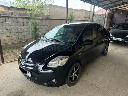 Toyota Yaris 2008 года за 4 000 000 тг. в Шымкент – фото 2