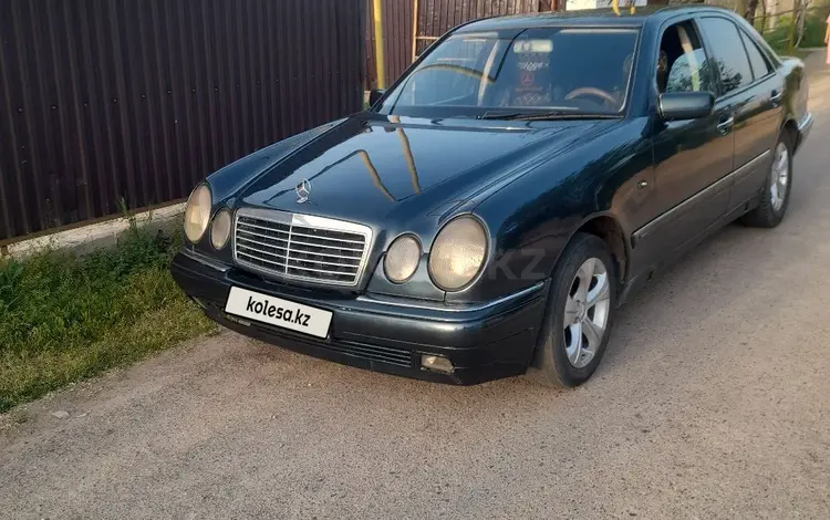 Mercedes-Benz E 290 1998 года за 1 800 000 тг. в Шымкент