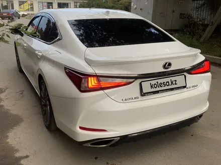 Lexus ES 350 2019 года за 23 000 000 тг. в Алматы – фото 5