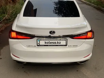 Lexus ES 350 2019 года за 23 000 000 тг. в Алматы – фото 6