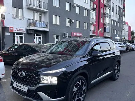 Hyundai Santa Fe 2023 года за 18 500 000 тг. в Алматы