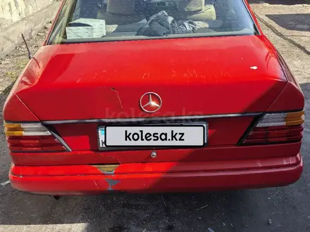 Mercedes-Benz E 230 1990 года за 850 000 тг. в Алматы – фото 2