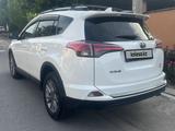 Toyota RAV4 2017 года за 11 000 000 тг. в Шымкент – фото 4