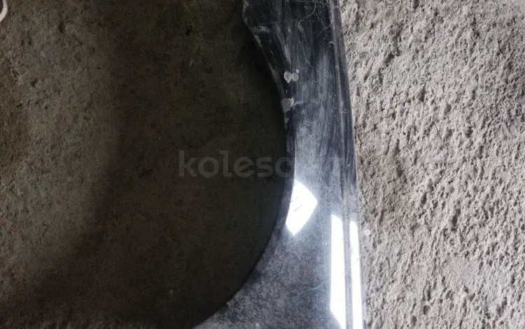 Левое крыло на Вольво S40 2003 года за 25 000 тг. в Костанай