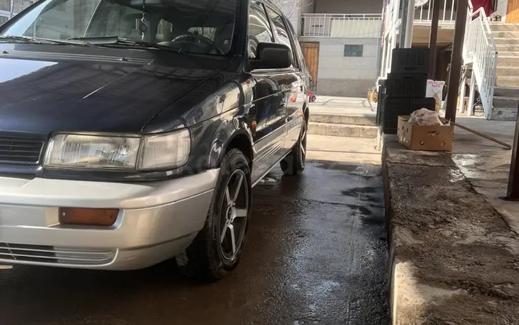 Mitsubishi Space Wagon 1997 годаfor2 500 000 тг. в Шымкент