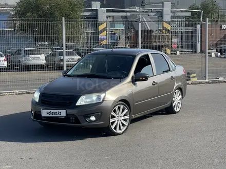 ВАЗ (Lada) Granta 2190 2015 года за 2 950 000 тг. в Караганда