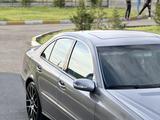 Mercedes-Benz E 320 2004 годаfor6 800 000 тг. в Туркестан – фото 2