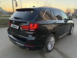 BMW X5 2016 года за 16 600 000 тг. в Уральск – фото 3