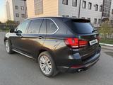 BMW X5 2016 года за 16 600 000 тг. в Уральск – фото 4