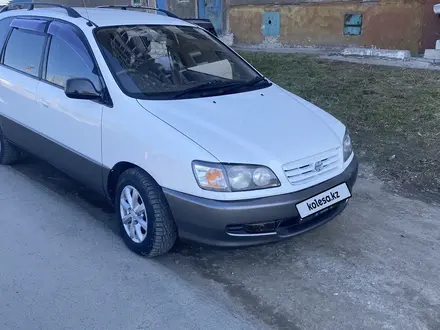 Toyota Ipsum 1998 года за 3 730 000 тг. в Павлодар