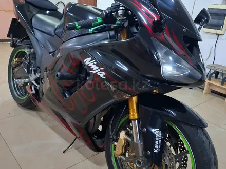 Kawasaki  ZX-6 Ninja 2005 года за 2 500 000 тг. в Астана