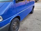 Volkswagen Caravelle 2001 года за 6 000 000 тг. в Костанай