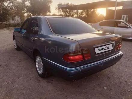 Mercedes-Benz E 280 1997 года за 3 000 000 тг. в Шу – фото 7