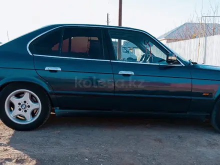 BMW 525 1995 года за 2 000 000 тг. в Шиели – фото 2