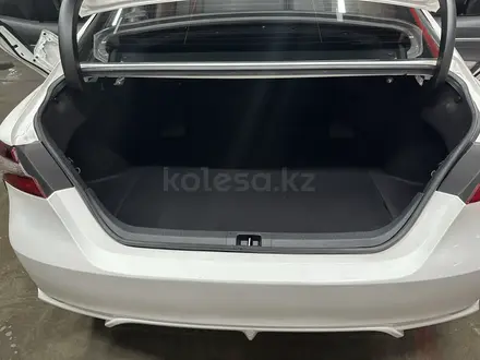 Toyota Camry 2021 года за 12 800 000 тг. в Астана – фото 15