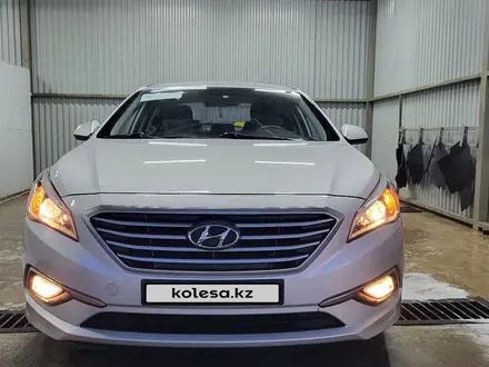 Hyundai Sonata 2015 года за 6 800 000 тг. в Астана