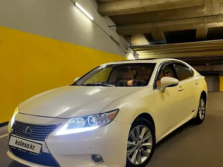 Lexus ES 300h 2013 года за 13 500 000 тг. в Алматы – фото 8