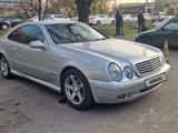 Mercedes-Benz CLK 200 1999 года за 2 950 000 тг. в Алматы – фото 2