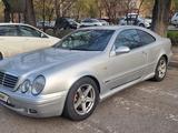 Mercedes-Benz CLK 200 1999 года за 2 950 000 тг. в Алматы