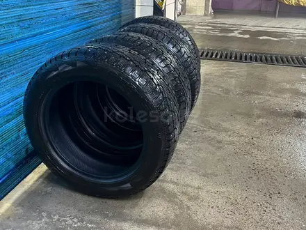 Почти новые зимние шины за 140 000 тг. в Астана – фото 2